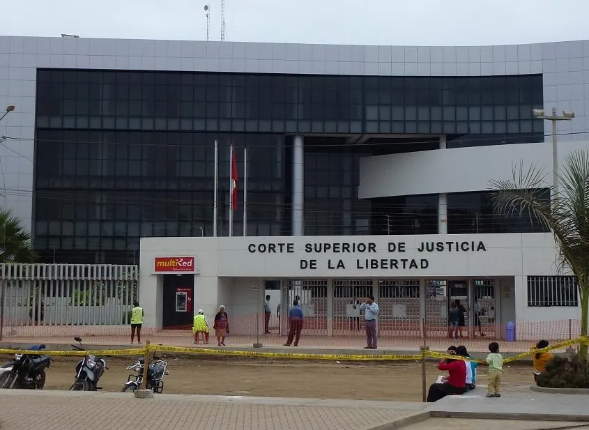 Edificio de la Corte Superior de Justicia de Trujillo